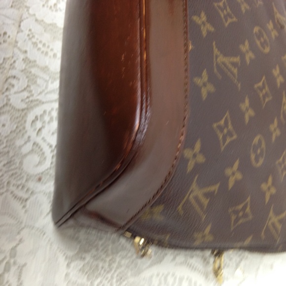 Louis Vuitton Alma Handbag w/ Dk Brown Leather Tri - Picture 11 of 15